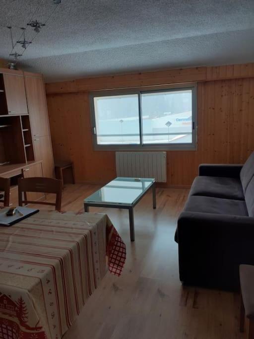 Grand Appartement Aux Rousses Au Dessus De La Meublerie Du Bois De L'Ours Ле Рус Екстериор снимка