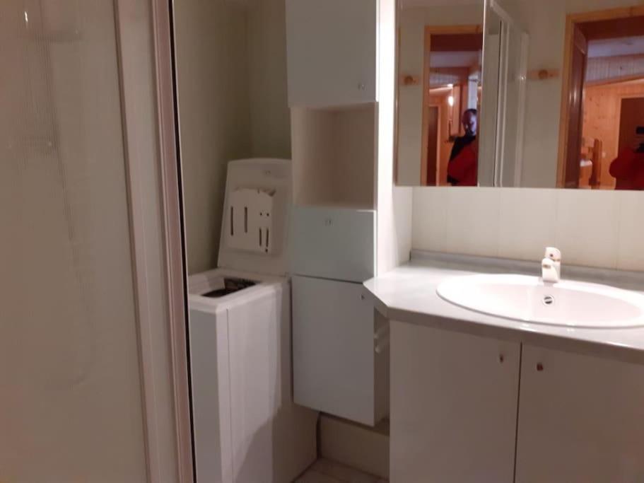 Grand Appartement Aux Rousses Au Dessus De La Meublerie Du Bois De L'Ours Ле Рус Екстериор снимка